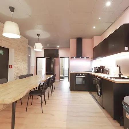 Heval's Grand Appartments Schoeneberg Appartement *