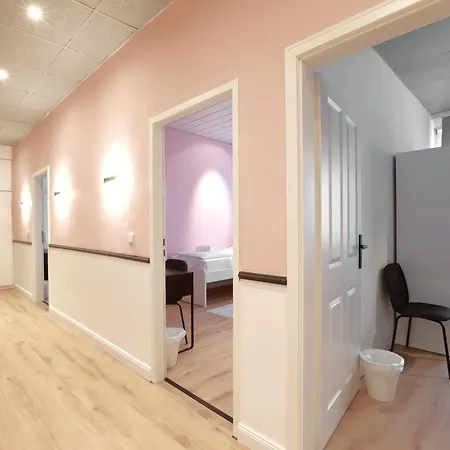 アパート Heval's Grand Appartments Schoeneberg ベルリン