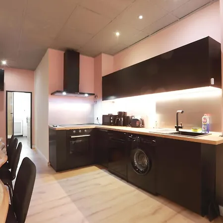 Heval's Grand Appartments Schoeneberg