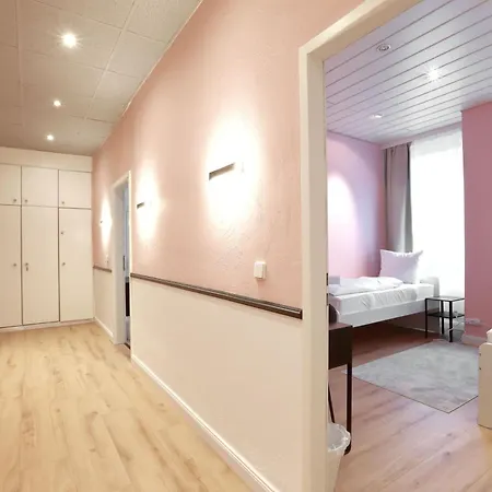 Heval's Grand Appartments Schoeneberg Appartement *