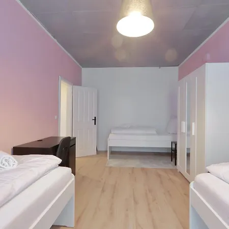 Heval's Grand Appartments Schoeneberg Apartmán