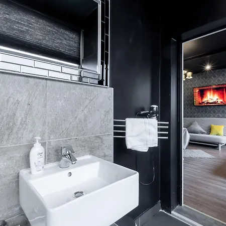 Heval's Grand Appartments Schoeneberg Appartement