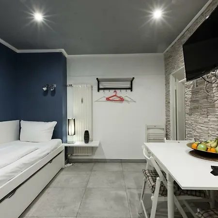 アパート Heval's Grand Appartments Schoeneberg ベルリン