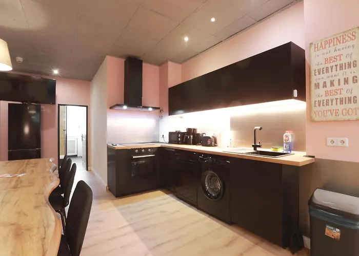 Heval's Grand Appartments Schoeneberg