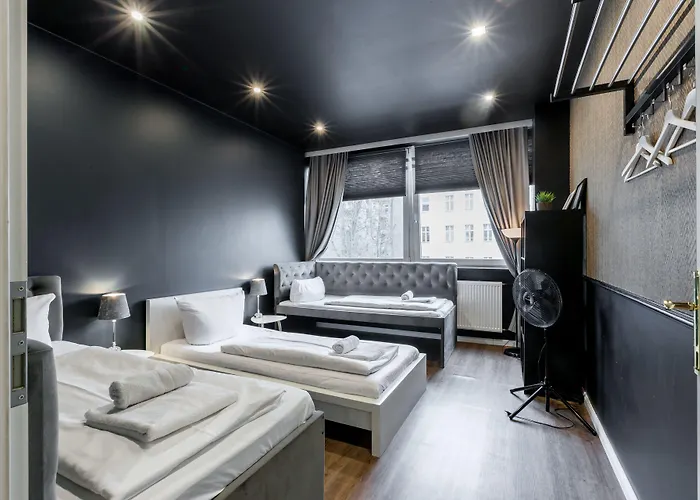 Heval's Grand Appartments Schoeneberg * برلين