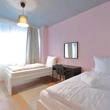 Heval's Grand Appartments Schoeneberg ברלין