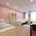 Heval's Grand Appartments Schöneberg * Berlijn